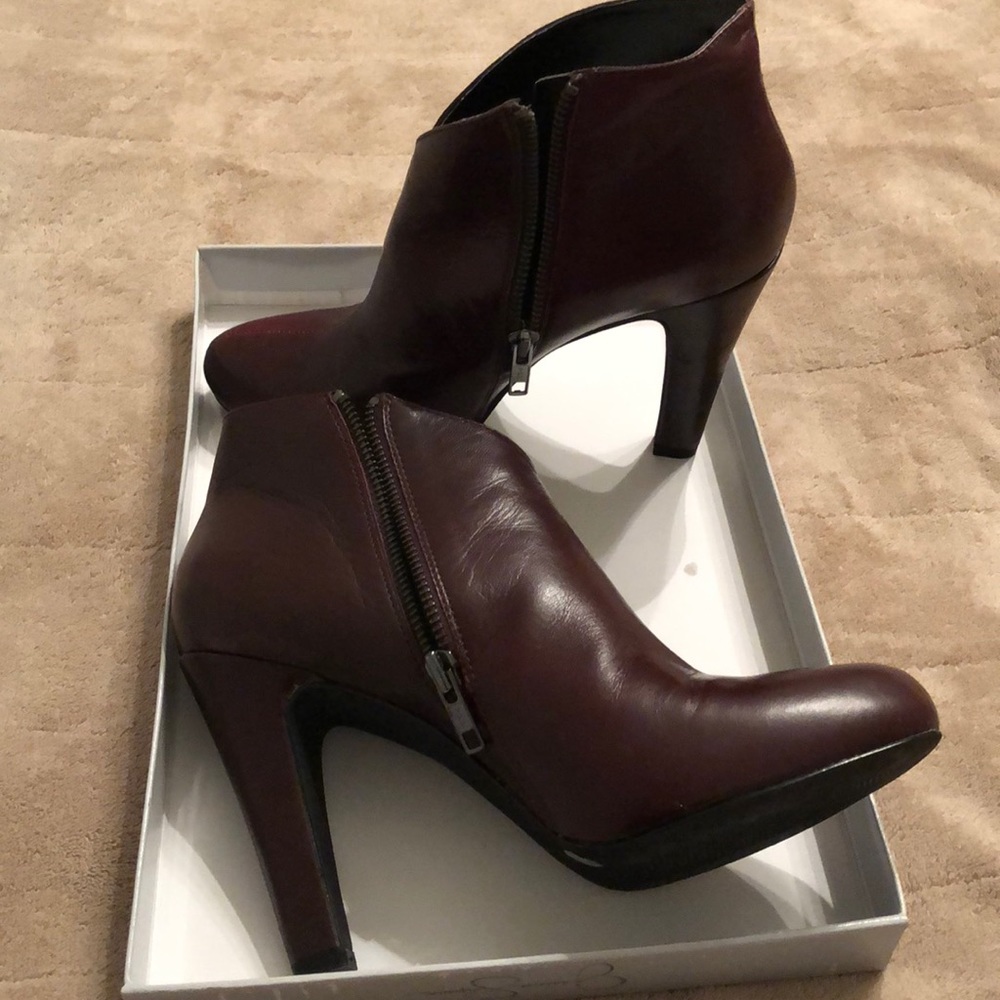Jessica Simpson wine ankle boot
